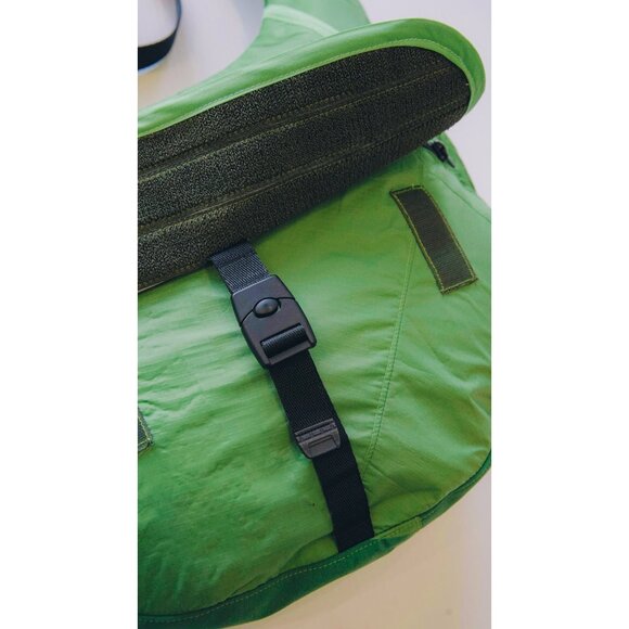 Rework Patagonia Shell Sling Bag - Picture 10 of 12